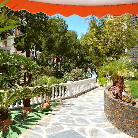 Playmon Park Apartment *